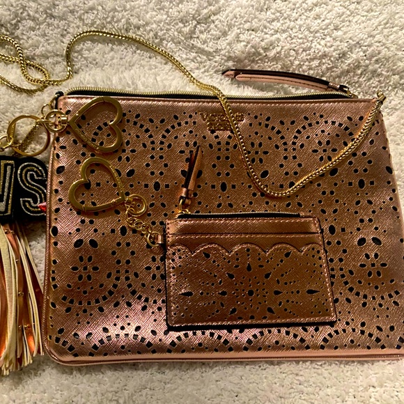 3 piece ROSE GOLD Purse with a tassel & Pocket wallet w heart. Cross body chain - Picture 1 of 5